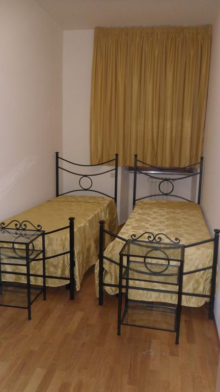 Tre Girasoli Monte San Savino Room photo