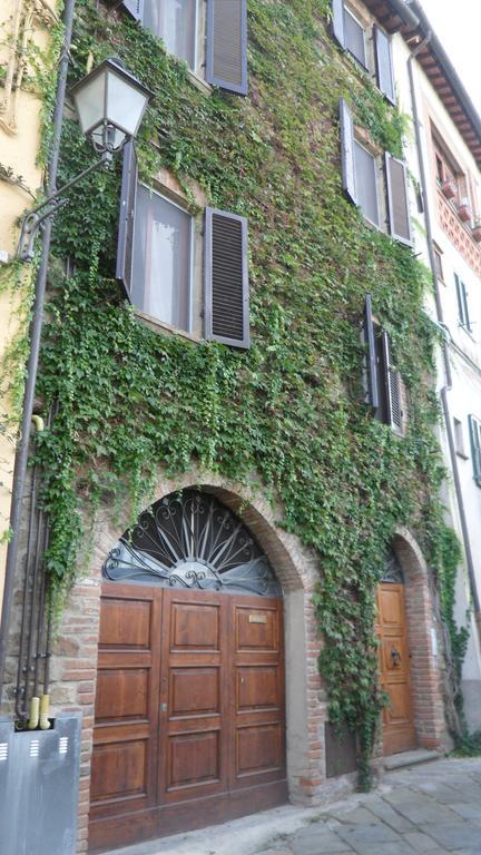Tre Girasoli Monte San Savino Room photo